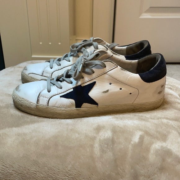 Golden Goose Sneakers - Picture 2 of 11